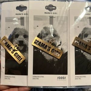 Mama’s girl dog charm